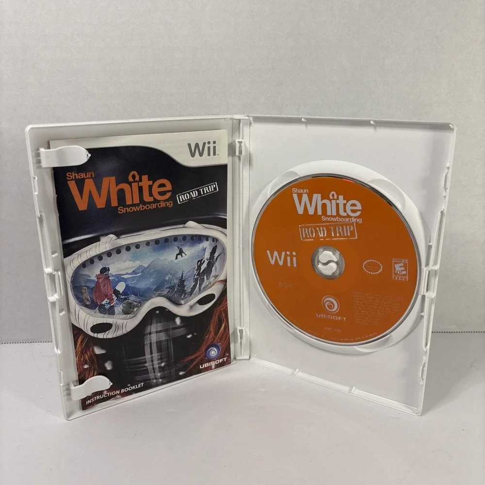 Shaun White Snowboarding Road Trip Nintendo Wii CIB Balance Board Compatible